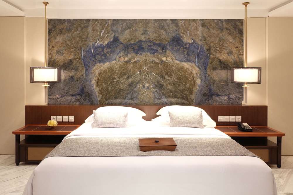The Bandha Hotel & Suites 59/107