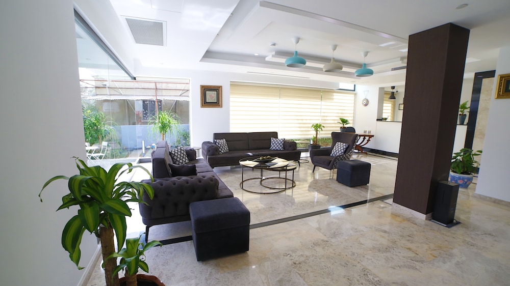 Hotel Sun Nicosia 41/61