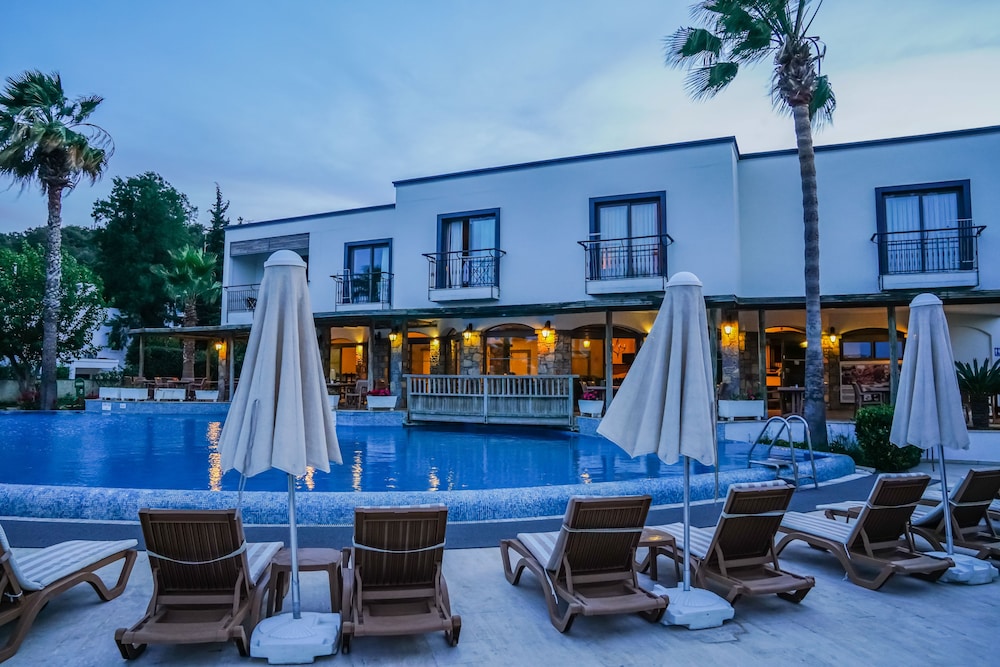 Amilla Beach Resort 写真1