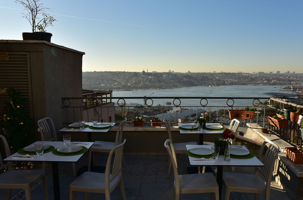 Taksim Terrace Hotel 43/60