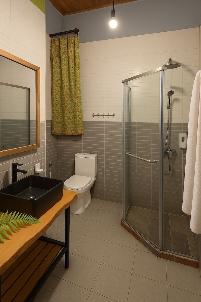 Yambi Guesthouse 48/50