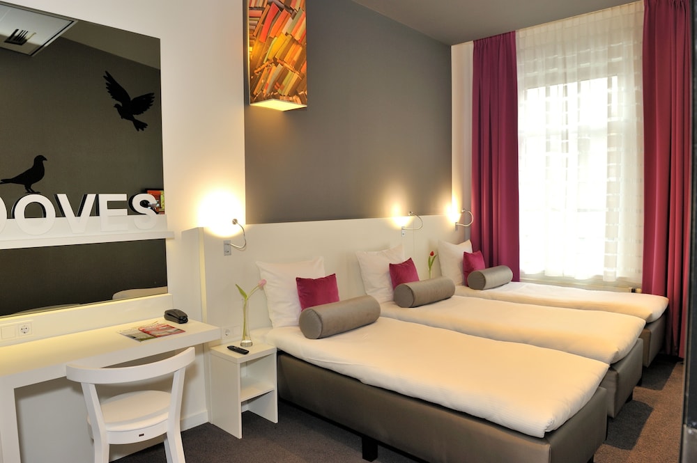 Hotel Ibis Styles Amsterdam Amstel 26/64
