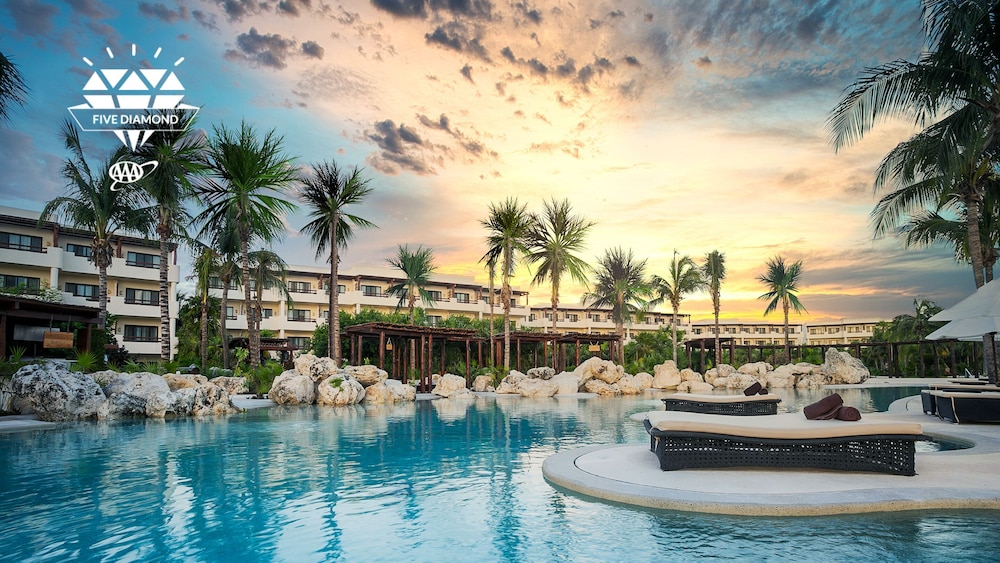 Secrets Maroma Beach Riviera Cancun 1/64