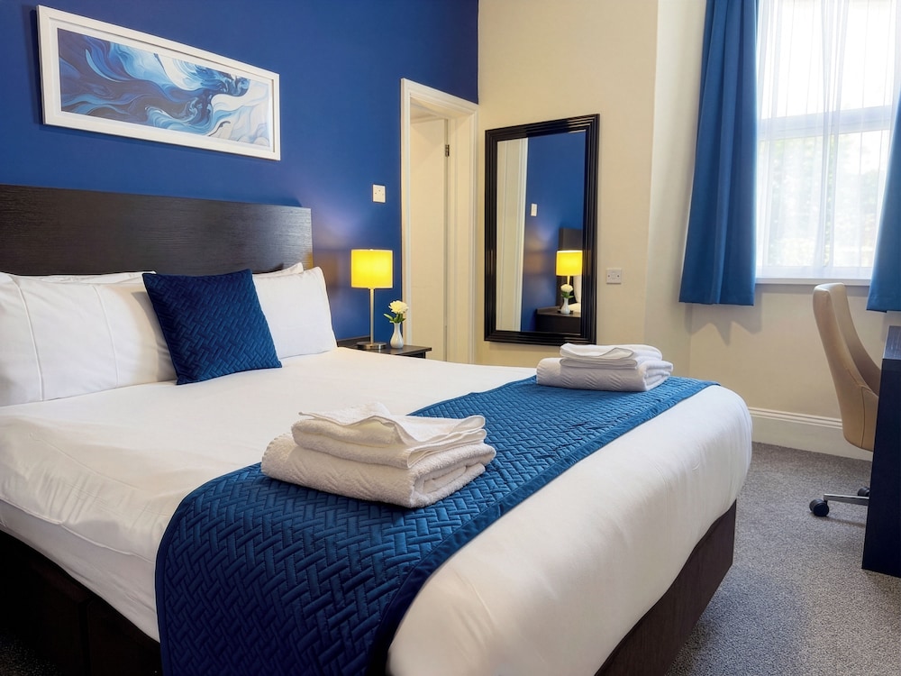 Esplanade Hotel 7/60