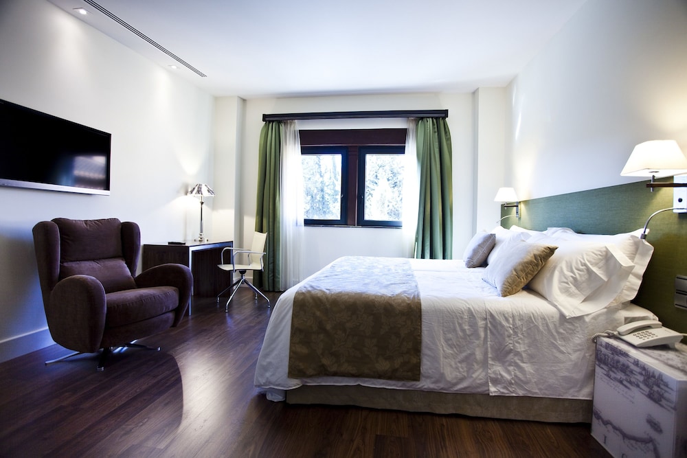 Hotel & Winery Senorio de Nevada 14/40