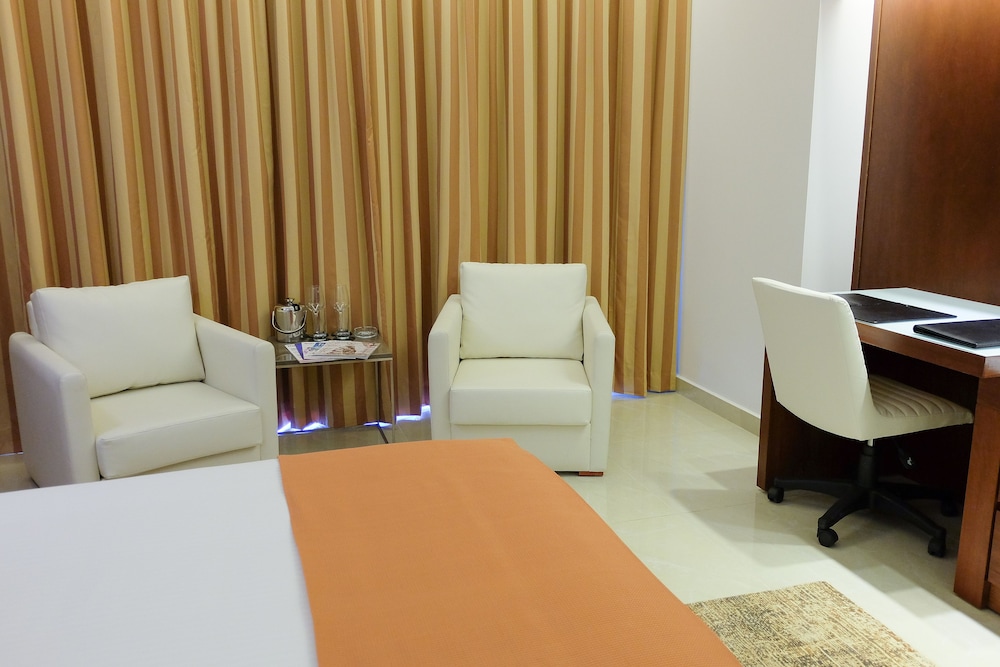 Burj On Bay Hotel, Jounieh 50/73