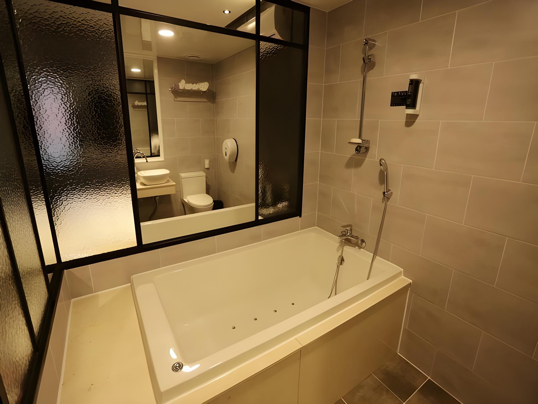 Hotel Coco 42/42