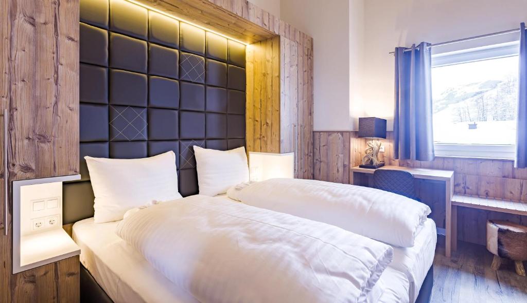 3 Bedrooms, Penthouse, Apartment