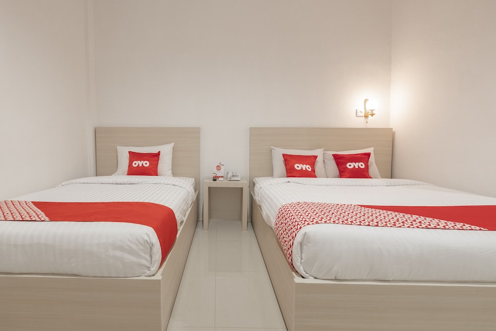 OYO 1633 Hotel Darma Nusantara 12/33
