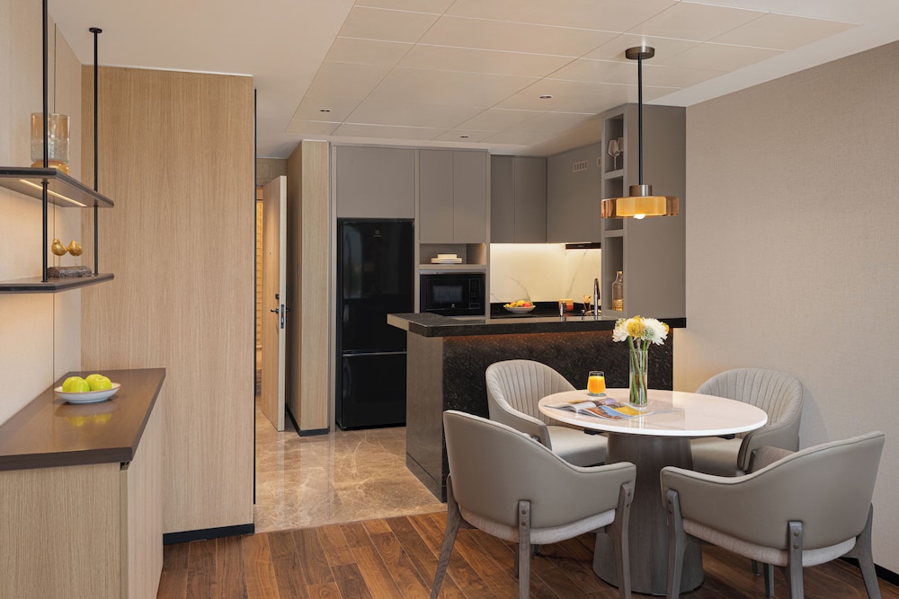 Oakwood Premier Prestige Ub City Bangaluru 50/55