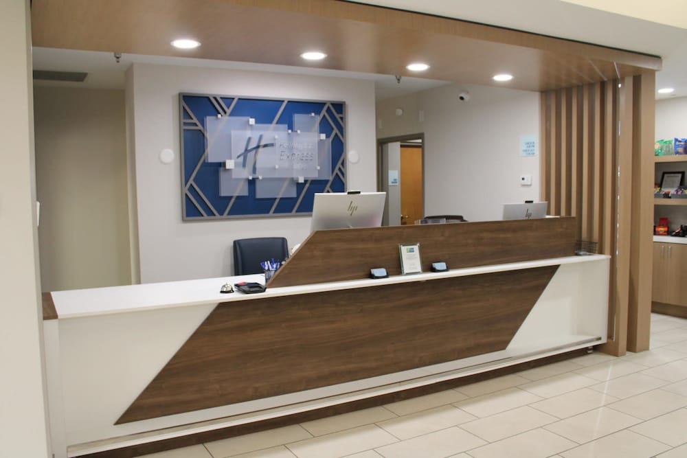 Holiday Inn Express Hotel And Suites Birmingham Irondale East 6/50