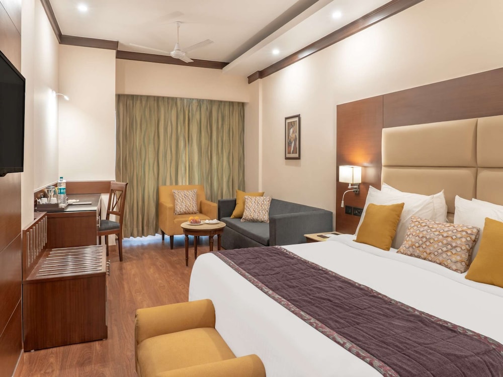 Madhuban Sarovar Portico Mussoorie 19/50