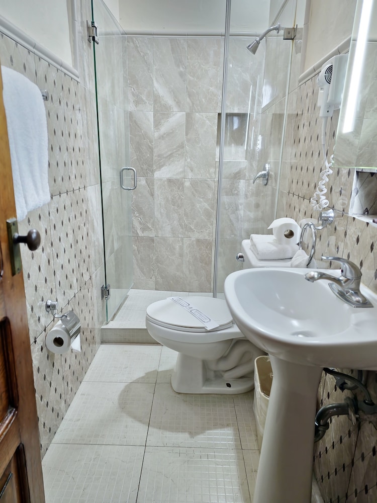 HOTEL POSADA SANTA FE 46/50