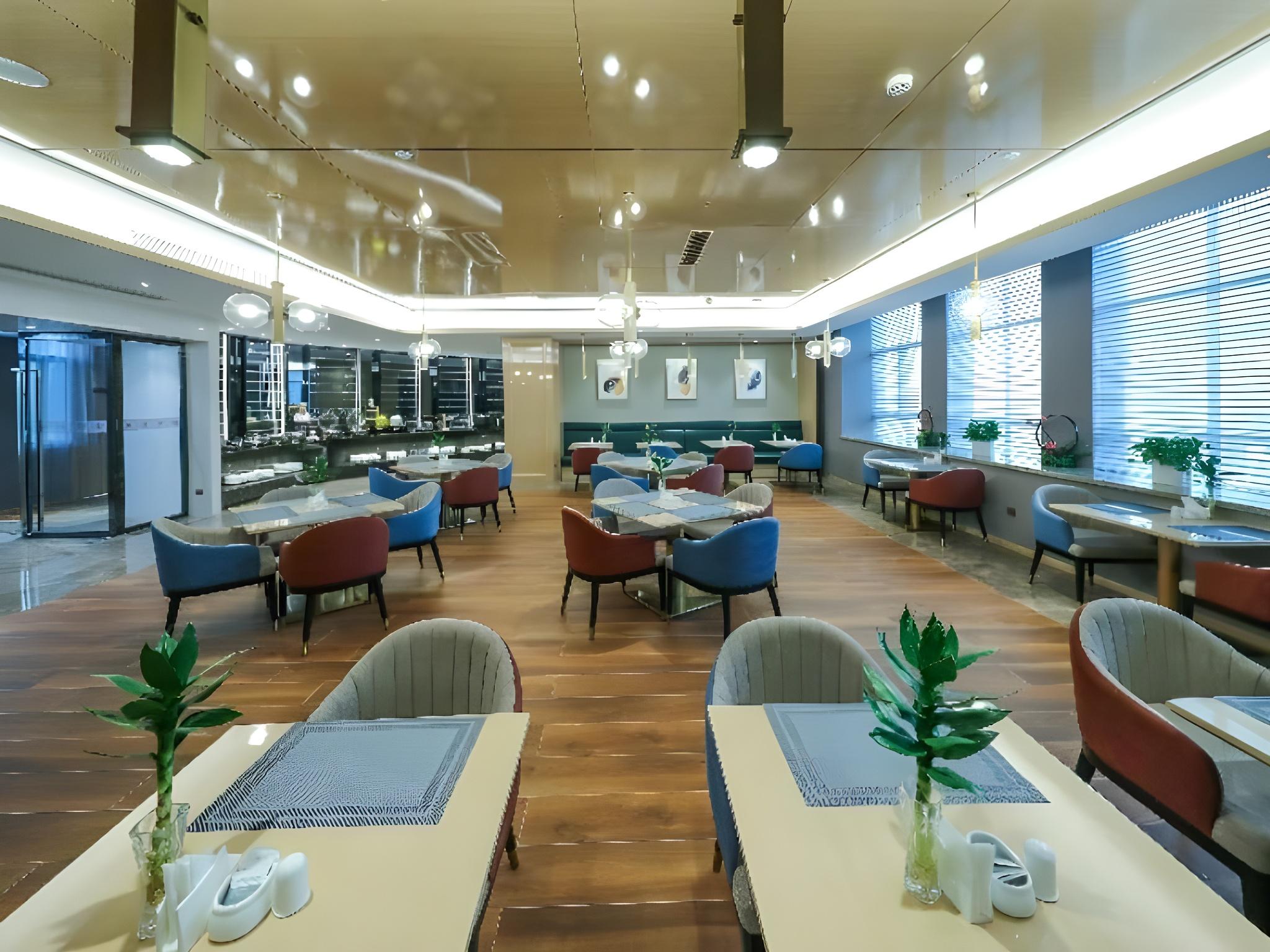 GYA Jiangsu ProvinceYancheng City Oubao Liya Life Plaza Hotel 34/42