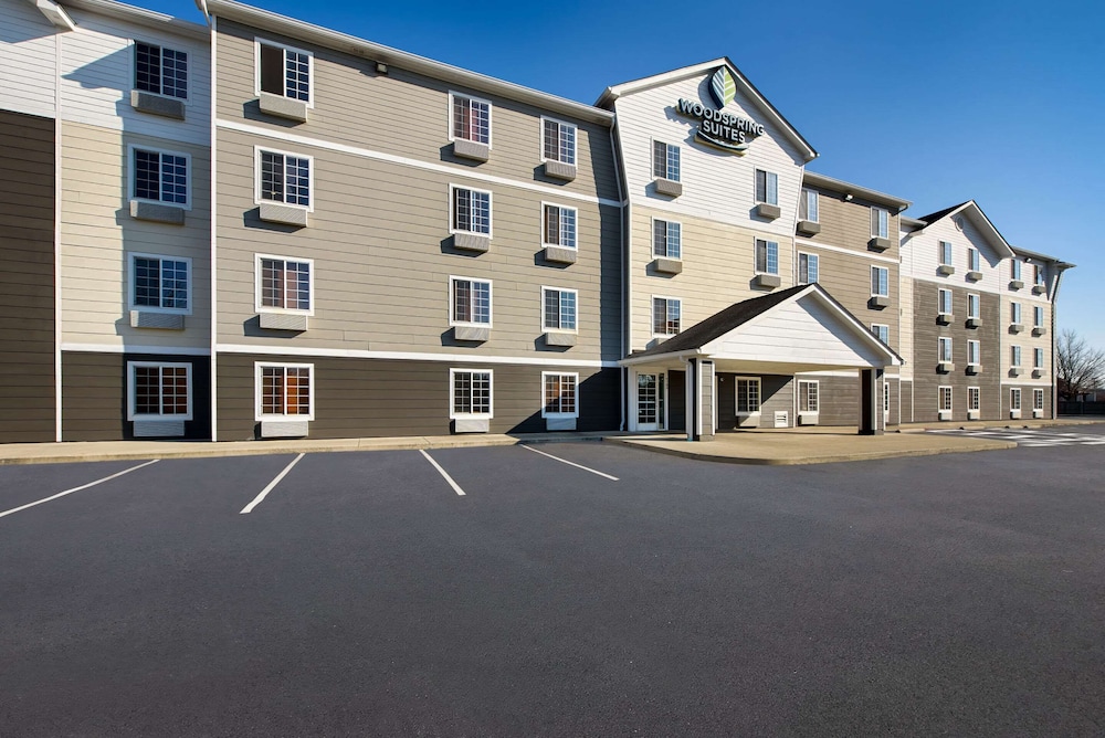 WoodSpring Suites Columbus Southeast 22/24