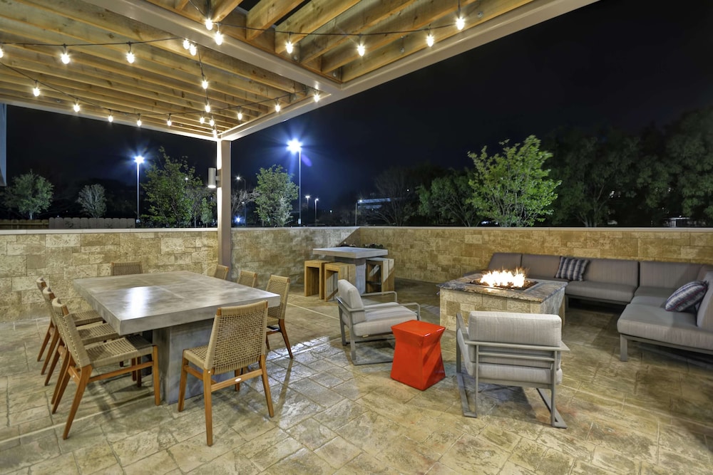 Home2 Suites by Hilton Houston Westchase 38/44