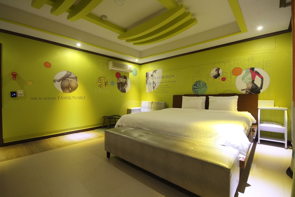Hotel New Evergreen 26/62