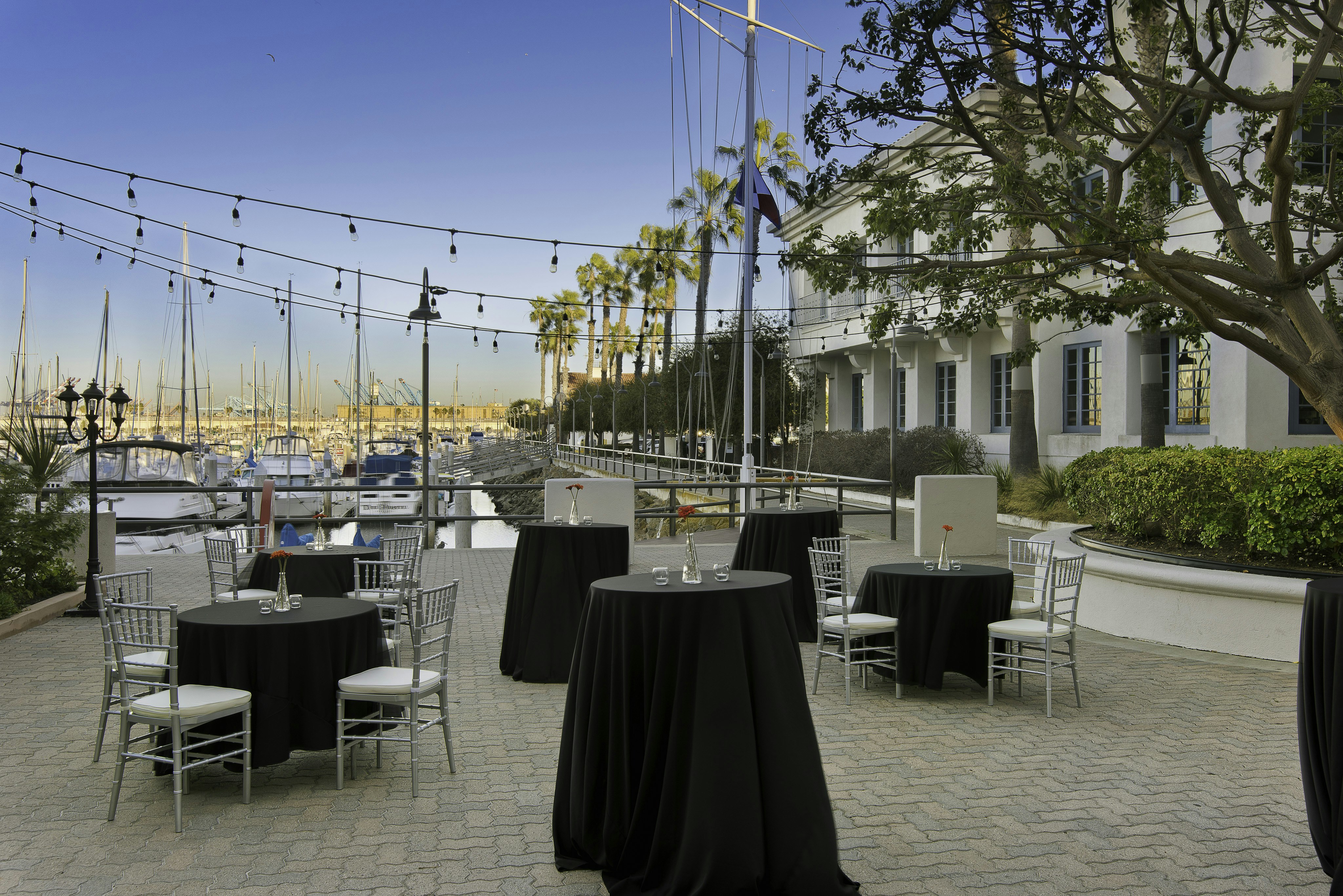 DOUBLETREE BY HILTON SAN PEDRO - PORT OF LOS ANGELES 64/65