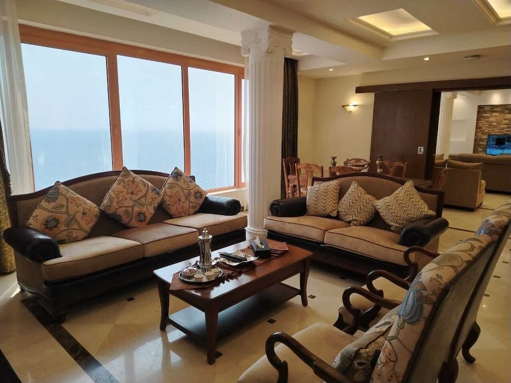 فندق البرج (Al-Borg Al-Watheer Serviced apartments) 26/43