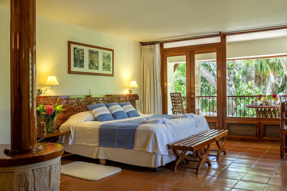 Mayaland Hotel And Bungalows 13/50