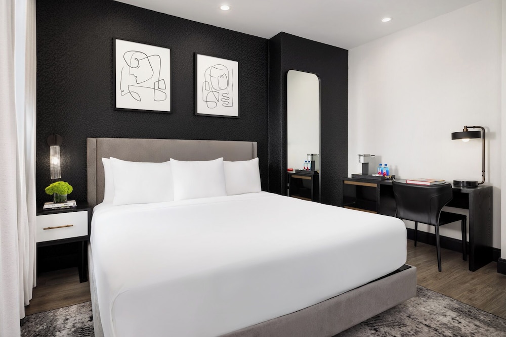 Arthouse Hotel New York 23/71