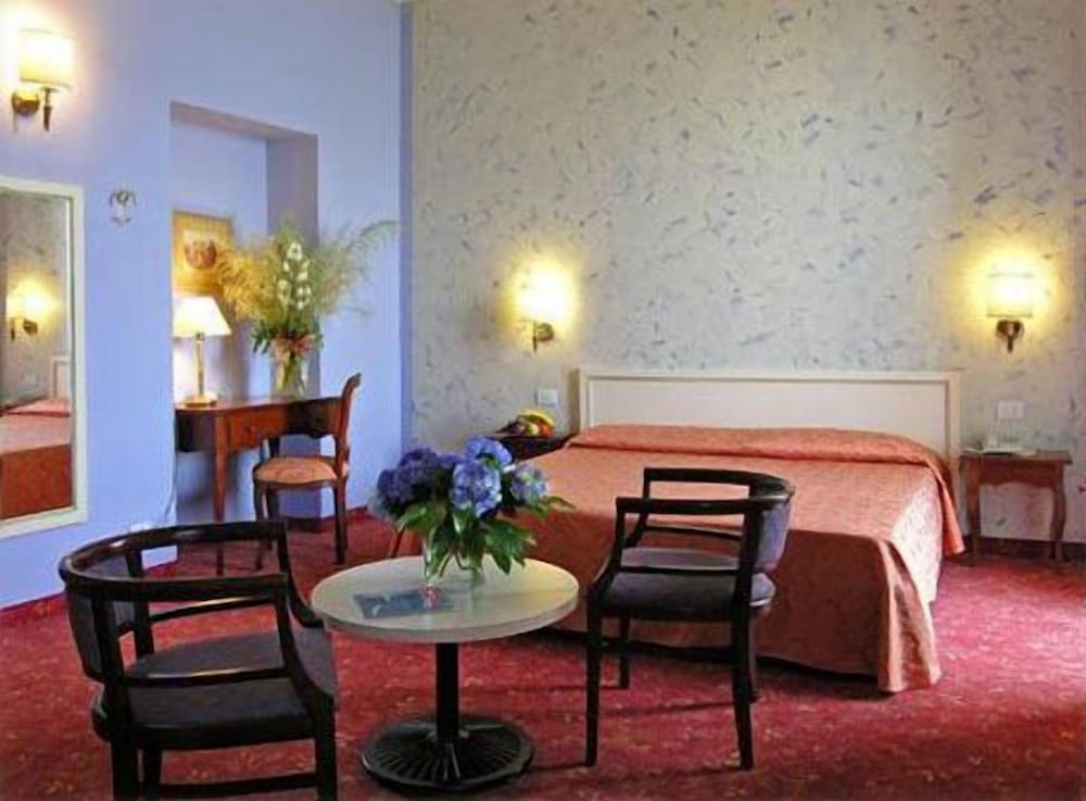 Hotel Pallanza 38/50
