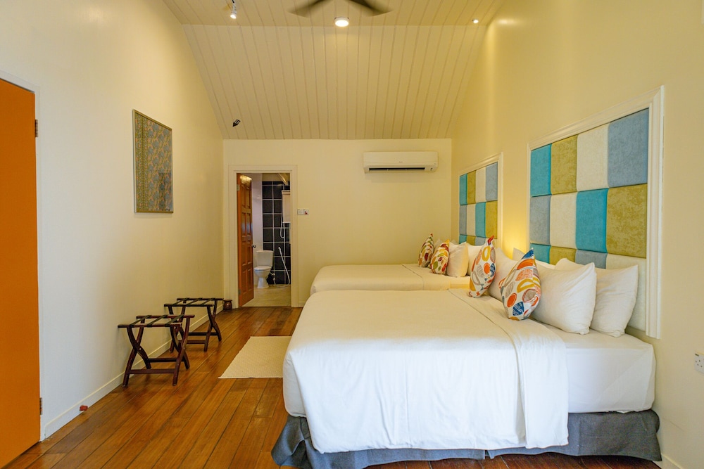 Sutera Sanctuary Lodges at Manukan Island 12/50