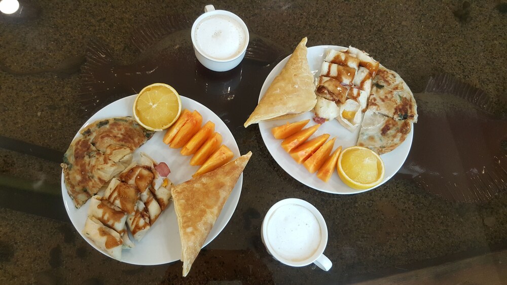 Barefoot And Breakfast 40/69
