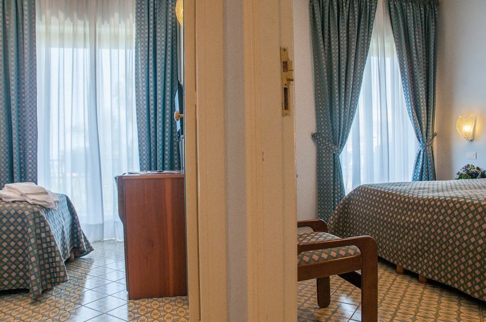Hotel Eliseo Park S 39/65