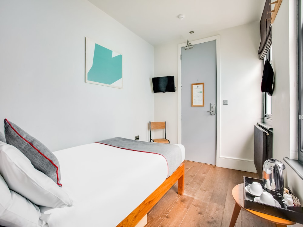 OYO Fab Guest House 34/47