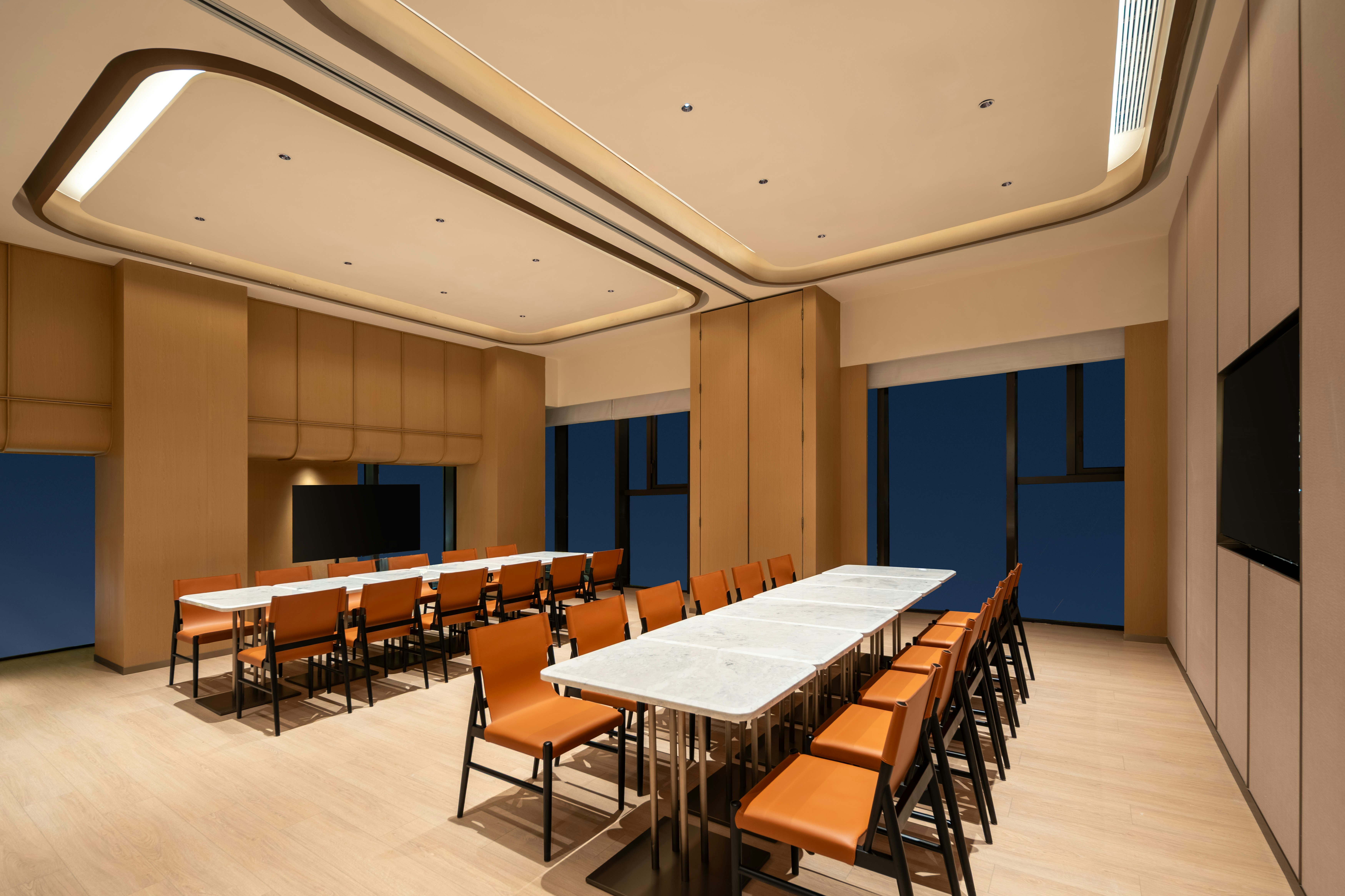 Hilton Garden Inn Beijing Fengtai Xinxiang Building 30/30