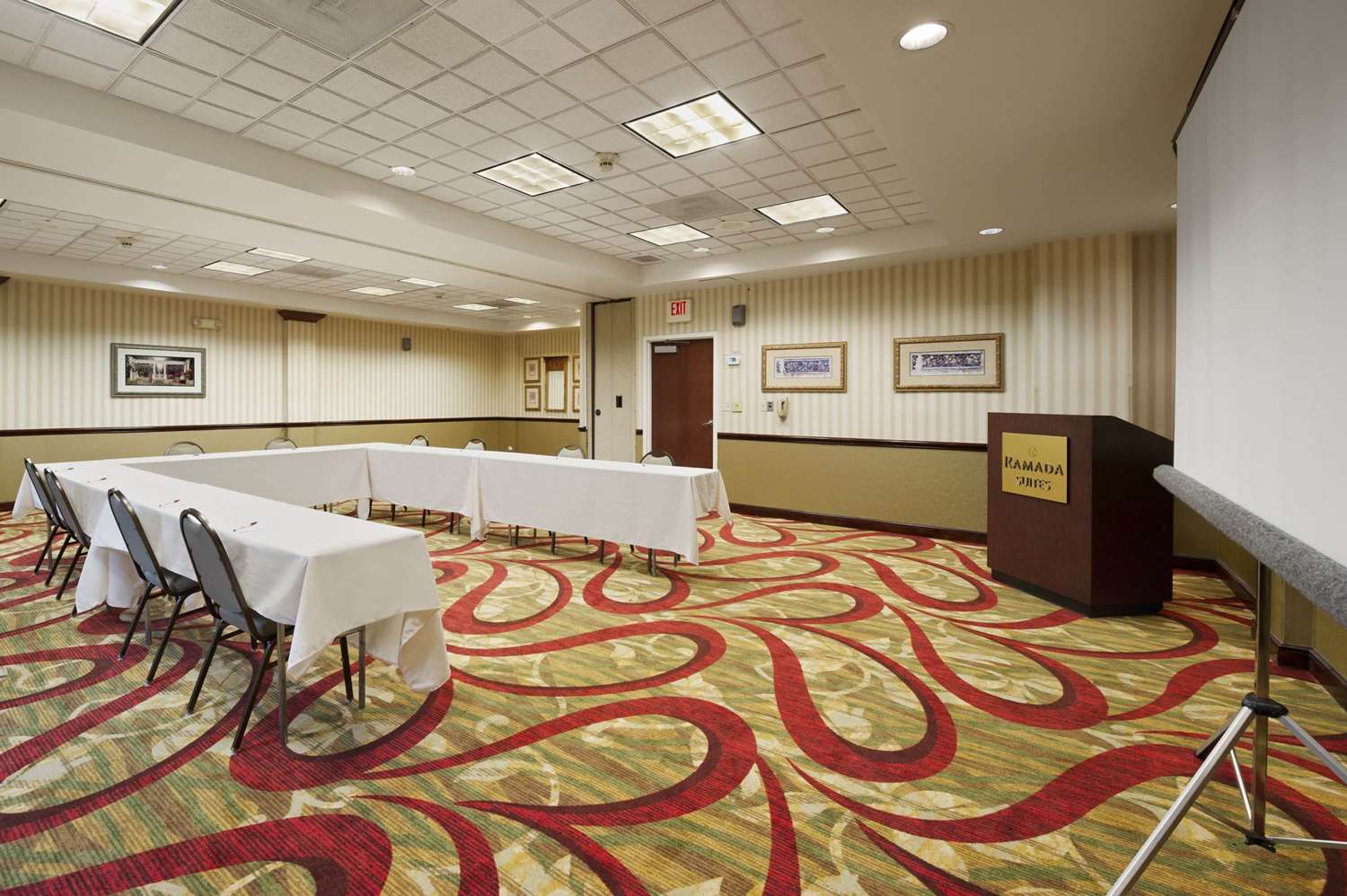 Lobby at Ramada by Wyndham Suites Orlando Airport, ORLANDO - FL