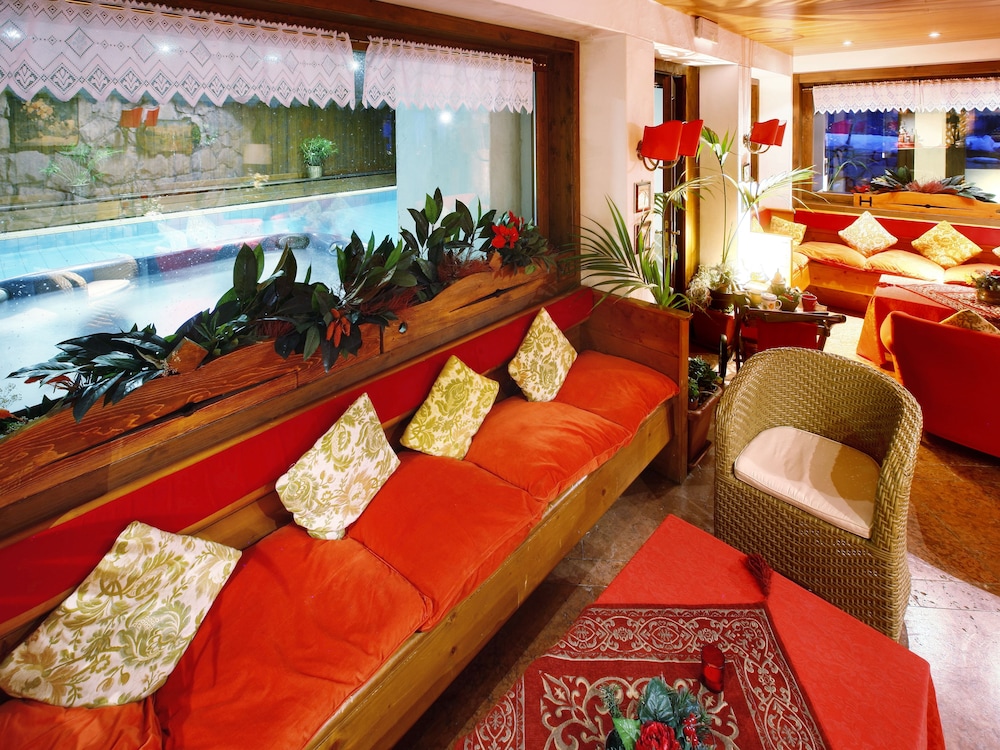 Hotel Mirage 22/34
