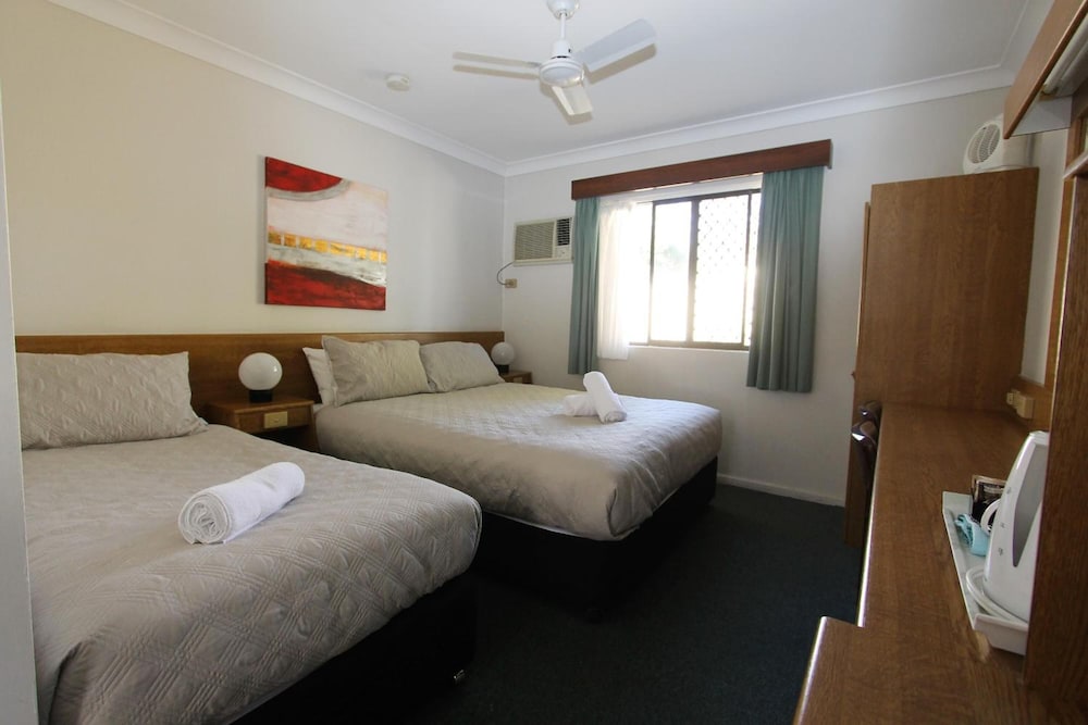 Toreador Motel 29/50