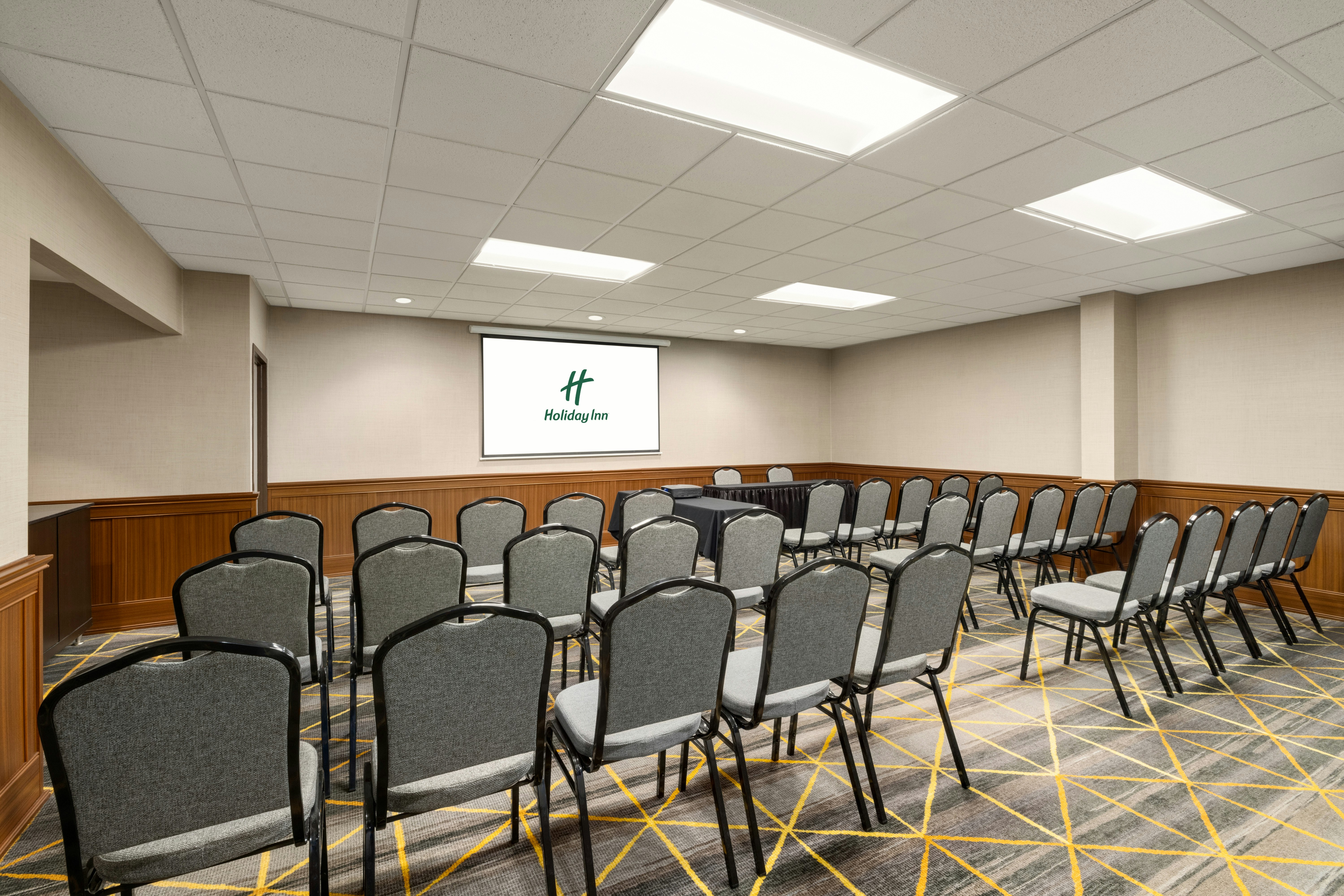 Holiday Inn Louisville East - Hurstbourne 63/78