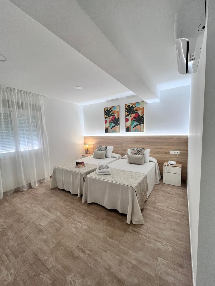 Hotel Romerito 26/65