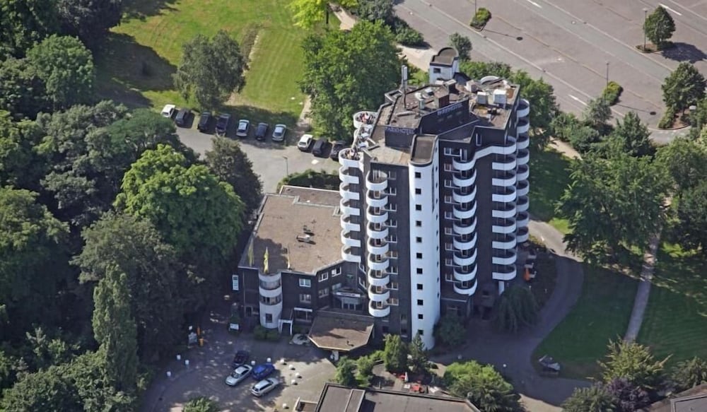 Ringhotel Parkhotel Witten 2/25
