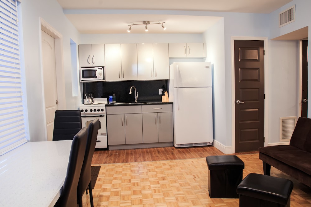 Caribbean Resort Suites 44/65