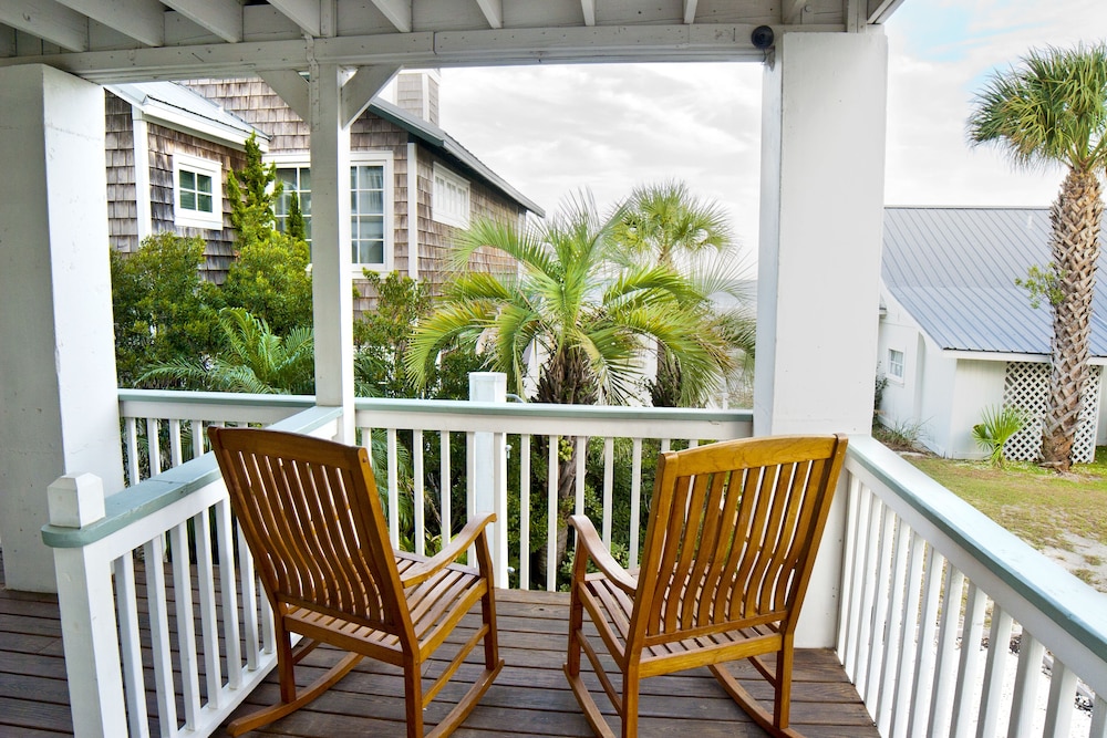 Desoto Beach Terraces 6/45
