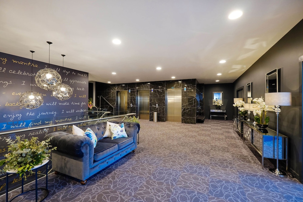 Mantra Albury Hotel 35/70