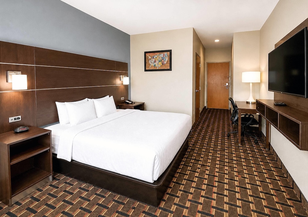 Standard, King Bed