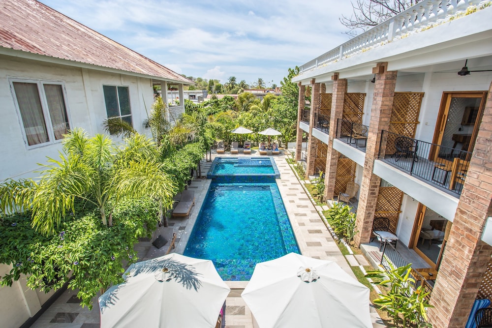 Abdi Hotel & Bungalow 23/28