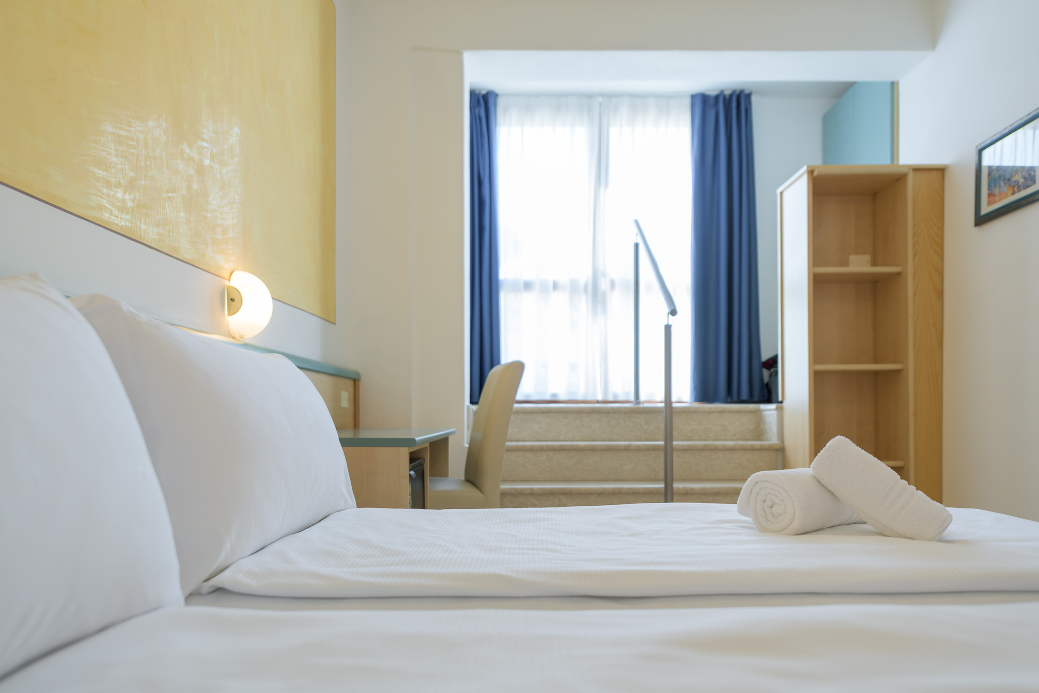 Room, Double or Twin Bed