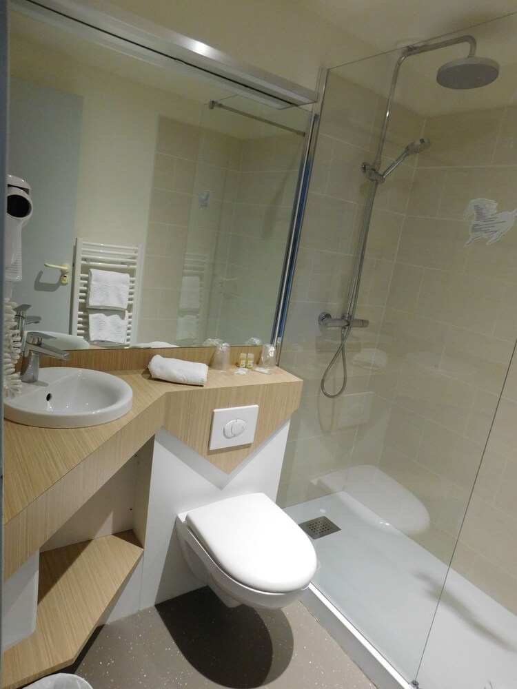 Brit Hotel Aries Argentan 8/69