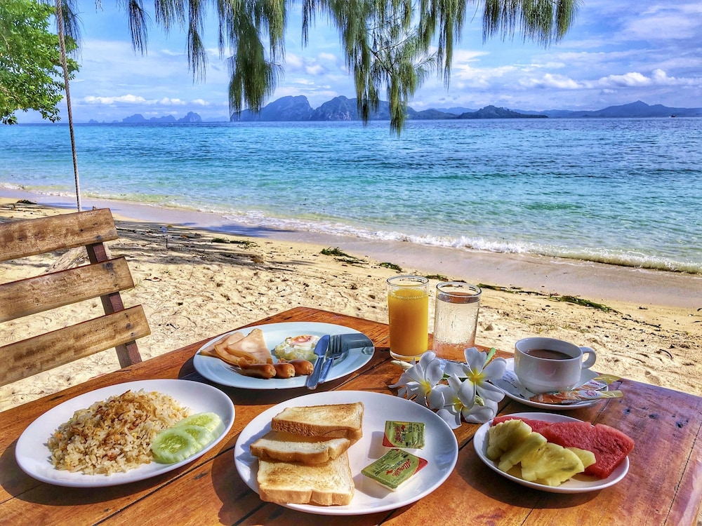 Kradan Beach Resort 25/48