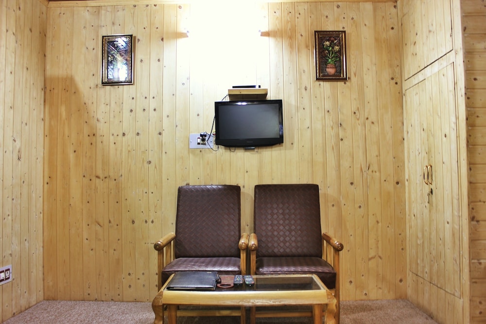 Walisons Hotel 28/41