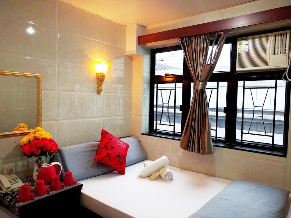 Days Hotel HK 40/61