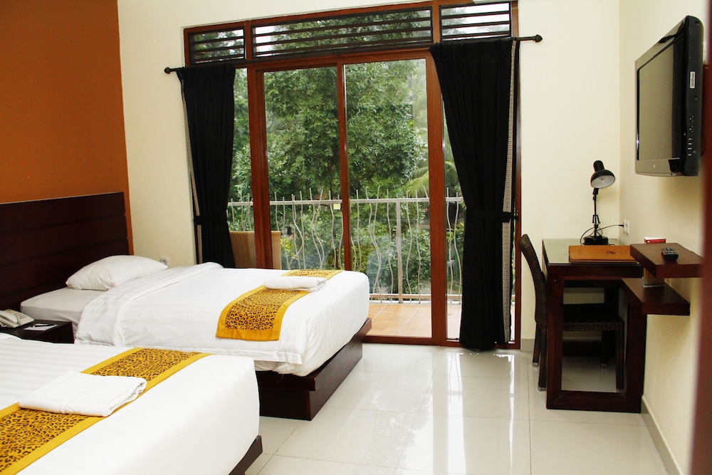 Royal Safari Garden Resort & Convention 41/67