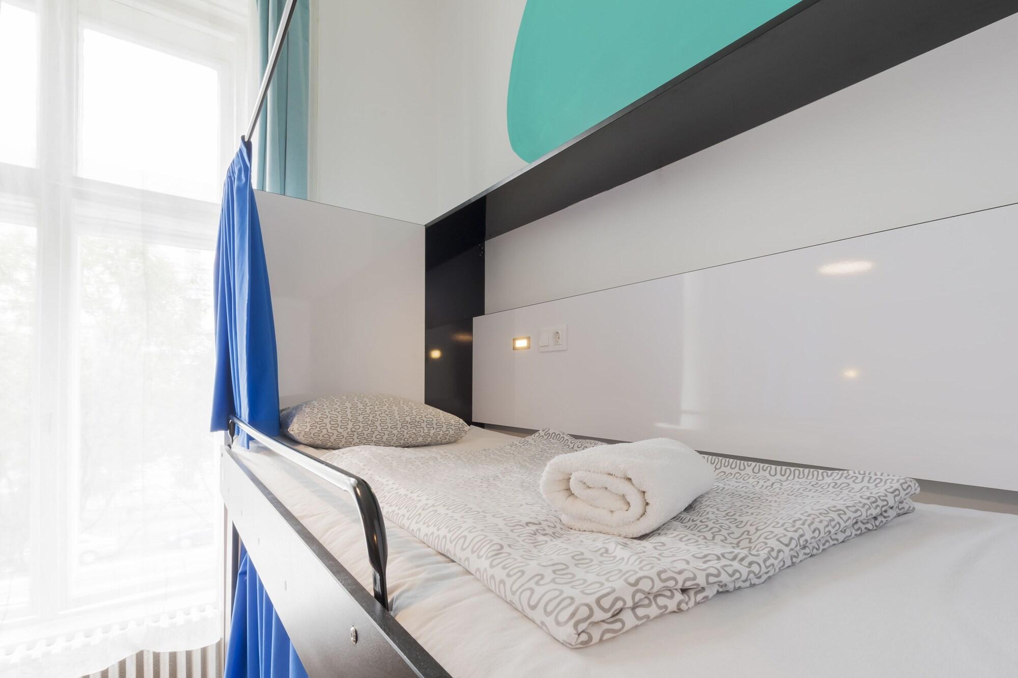Adagio Hostel 1.0 Oktogon 6/65