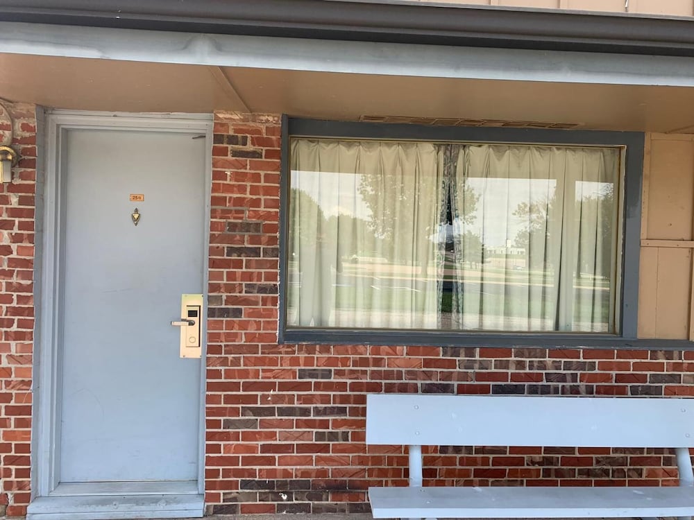 Budget Lodge Inn Abilene 24/54